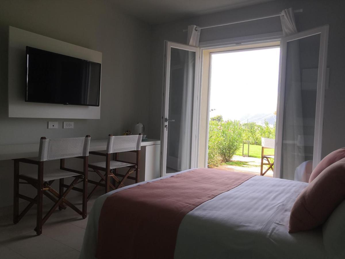 Stile Libero B&B Lacona Exteriér fotografie